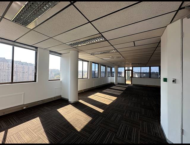 142M² OFFICE TO LET IN CENTURION CENTRAL